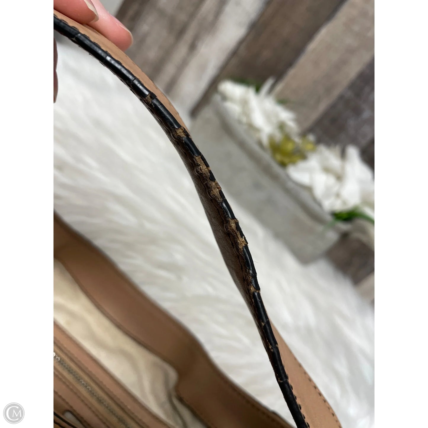 Handbag Luxury Designer By Gucci, Size: Large