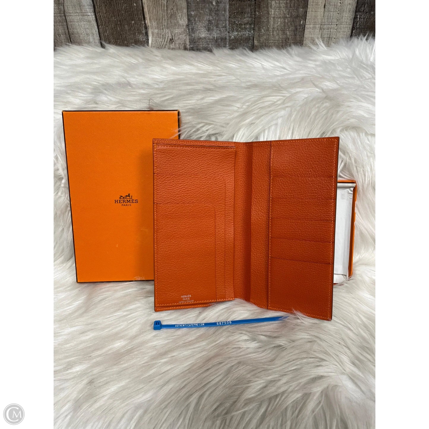 Wallet Luxury Designer By Hermes, Size: Medium