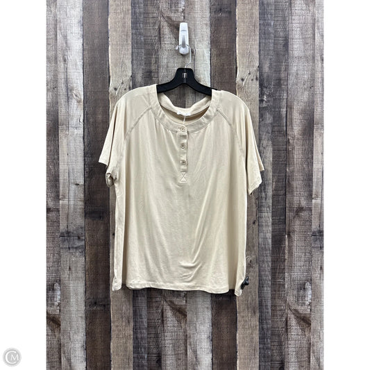 Top Short Sleeve By Ekouaer In Tan, Size: L