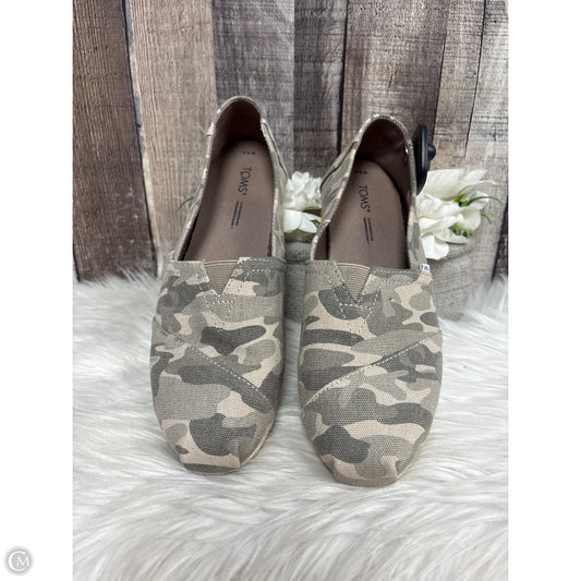 Shoes Flats By Toms In Camouflage Print, Size: 8.5