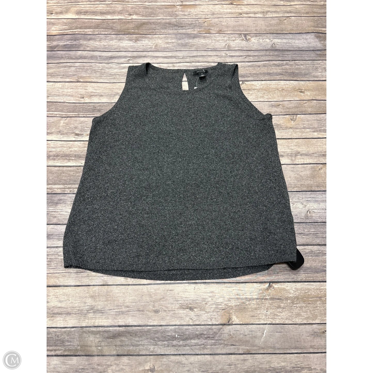 Top Sleeveless By Halogen In Grey, Size: M