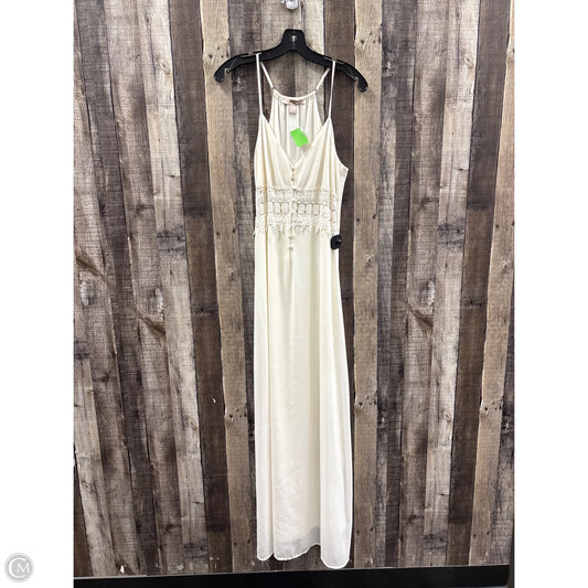 Dress Casual Maxi By Forever 21 In White, Size: M