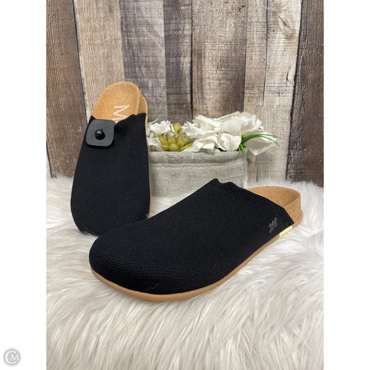 Shoes Flats By Cme In Black, Size: 9