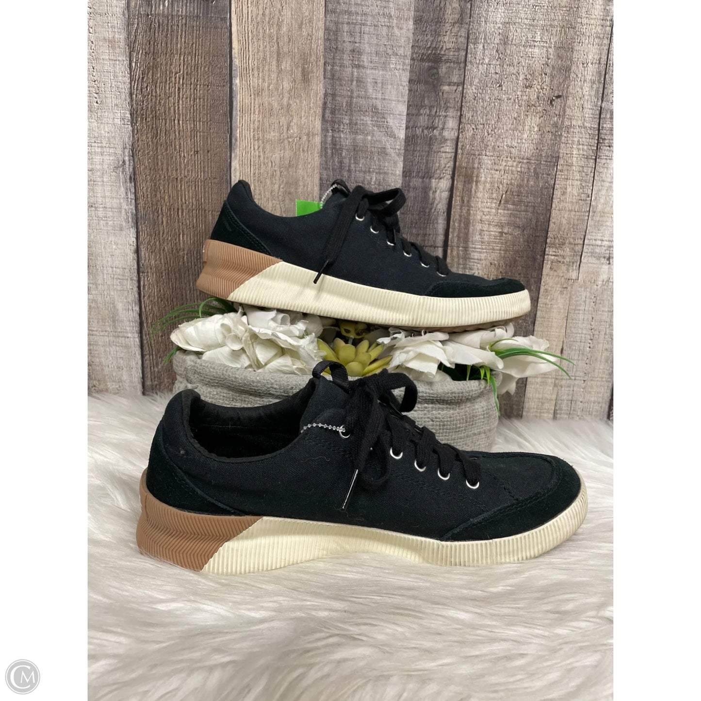 Shoes Athletic By Sorel In Black, Size: 8.5