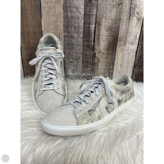 Shoes Athletic By Cme In Multi-colored, Size: 9