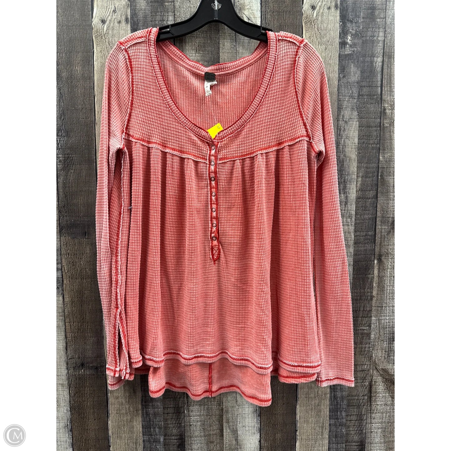 Top Long Sleeve By We The Free In Red, Size: Xl