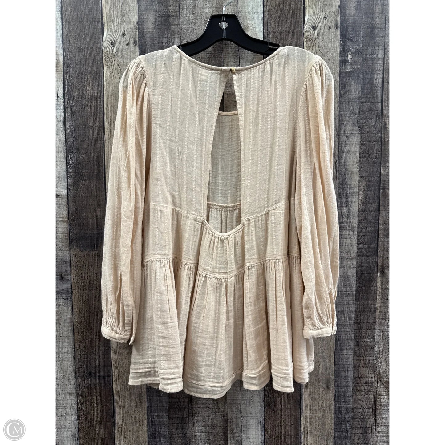 Top Long Sleeve By American Eagle In Tan, Size: S