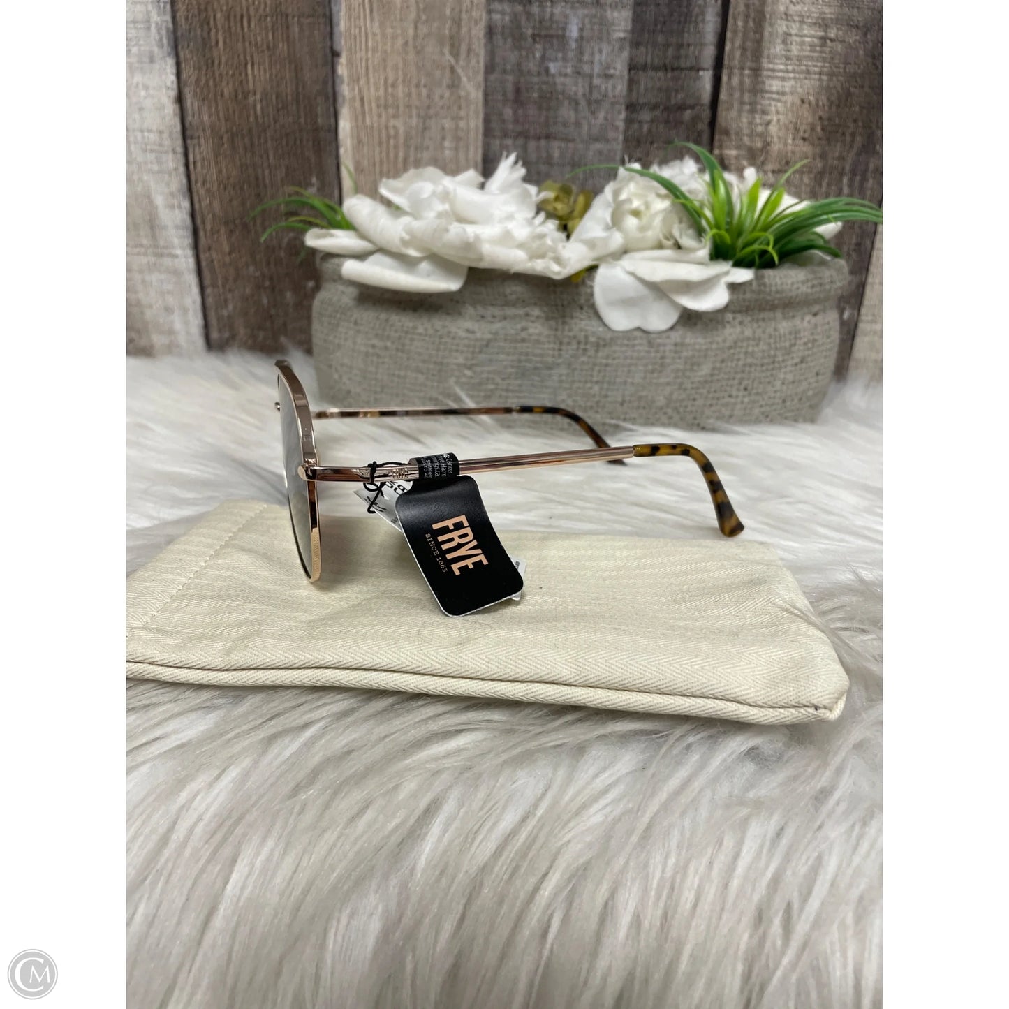 Sunglasses Designer By Frye