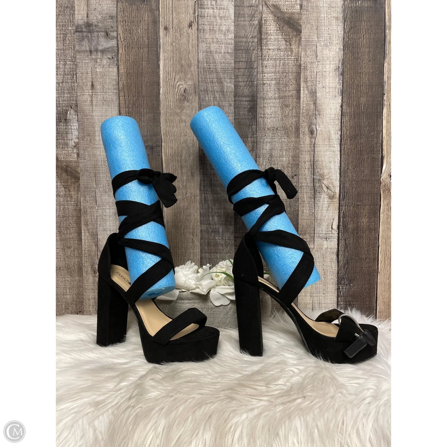 Shoes Heels Block By Fashion Nova In Black, Size: 7