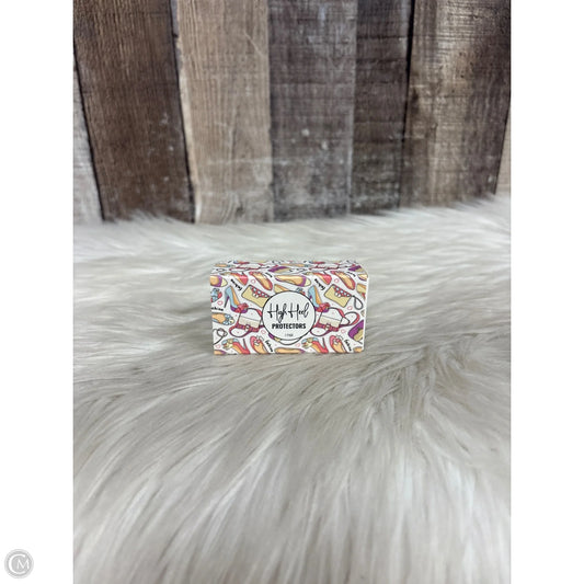 Accessory Label By Cmf