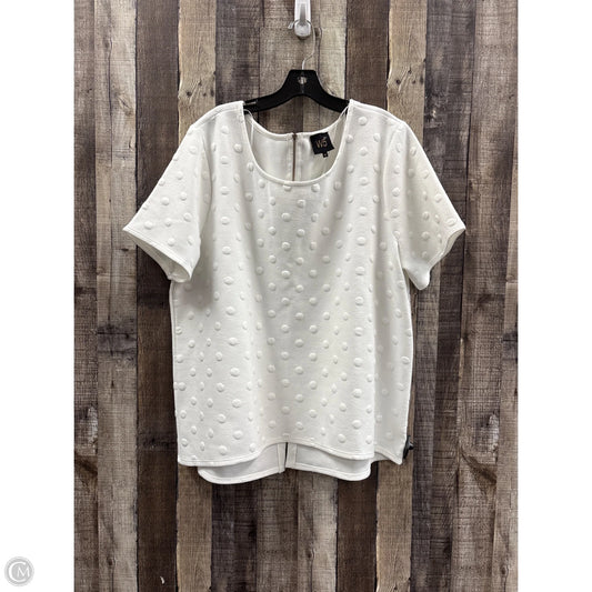 Top Short Sleeve By W5 In White, Size: 1x