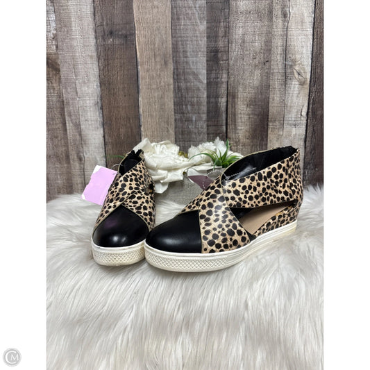 Shoes Flats By Restricted In Animal Print, Size: 6.5