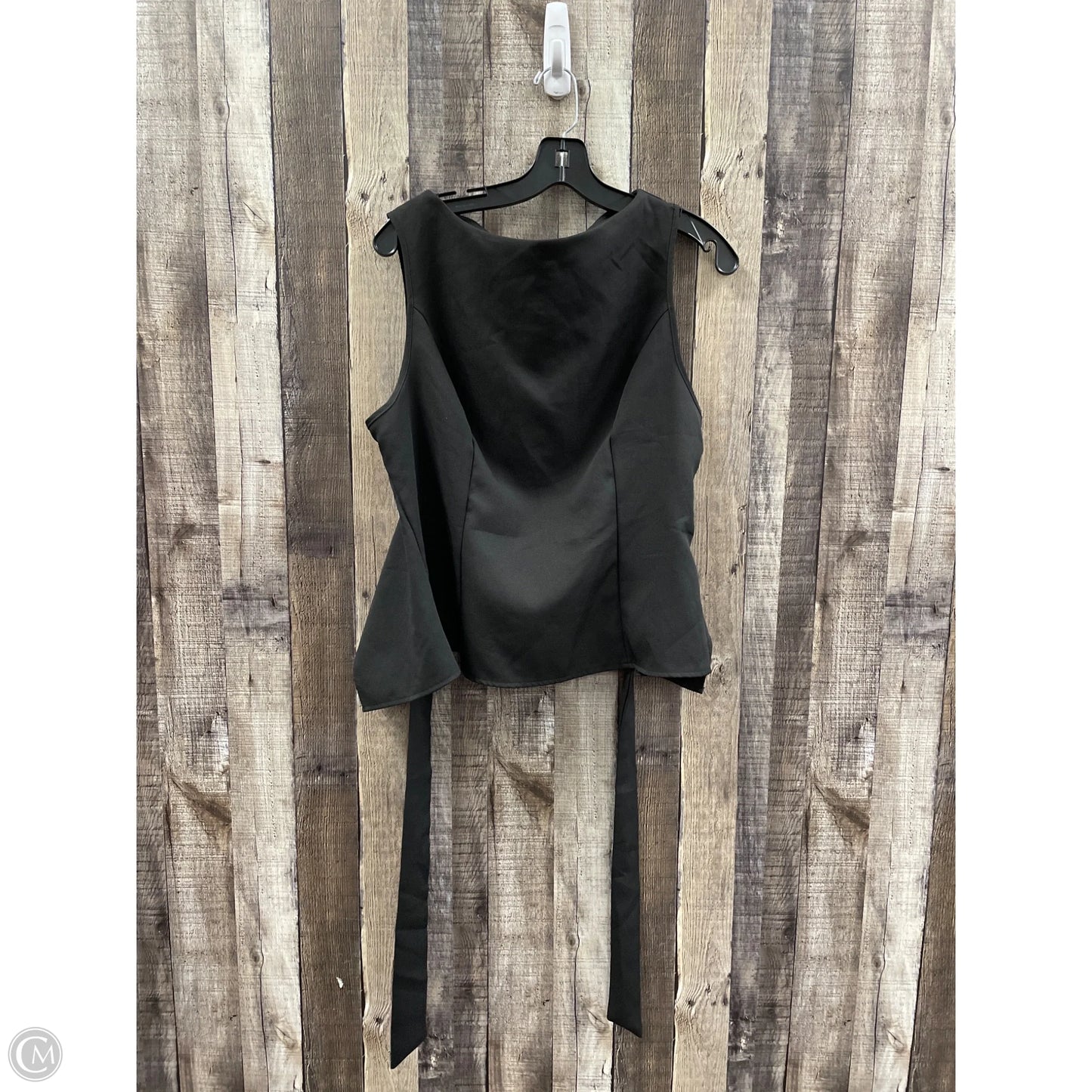 Top Sleeveless By Shein In Black, Size: L