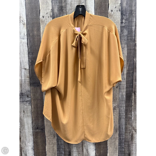 Top Short Sleeve By Shein In Brown, Size: Xl