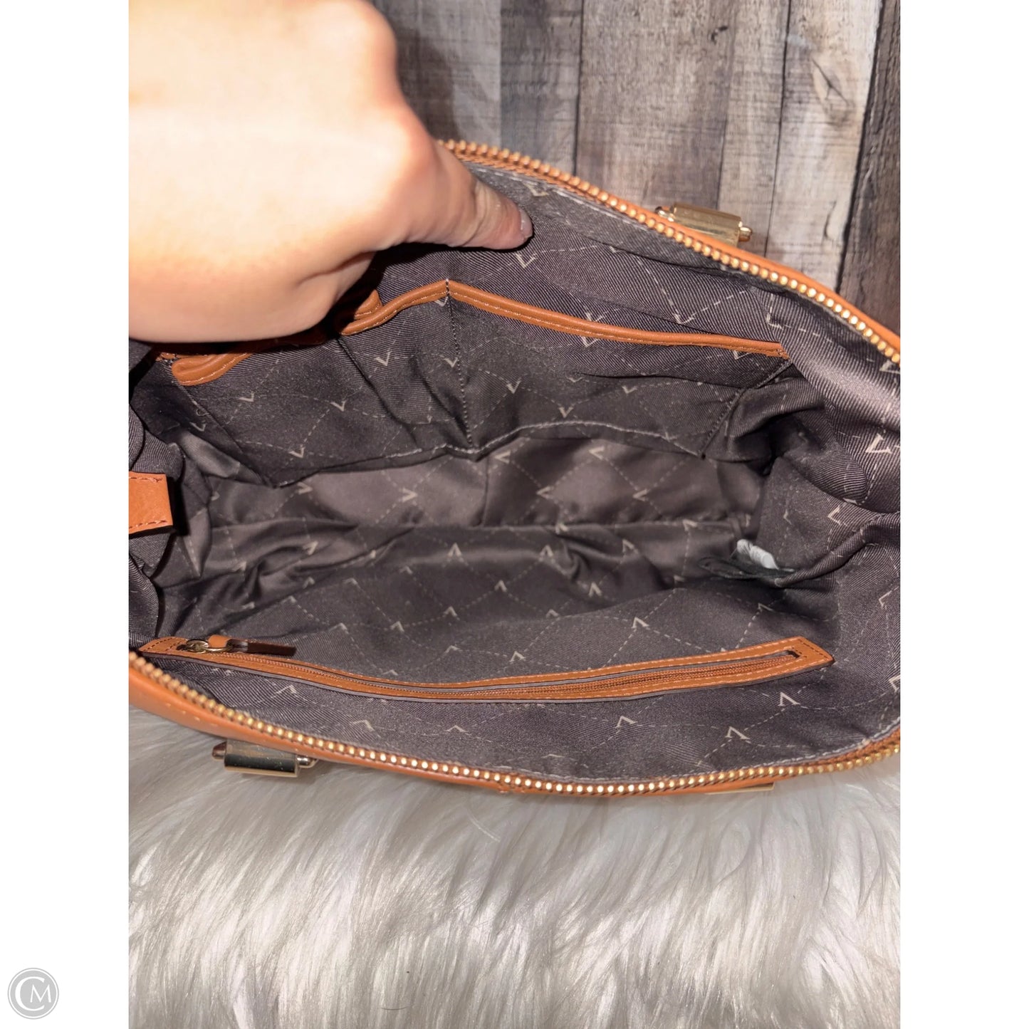 Crossbody By Vince Camuto, Size: Medium