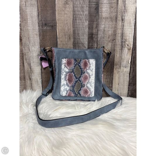 Crossbody By Cmf, Size: Medium