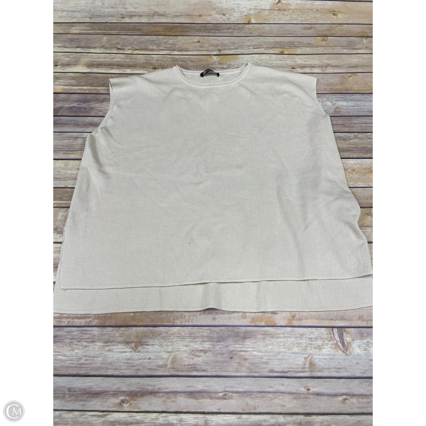 Top Short Sleeve By Prettygarden In Tan, Size: L