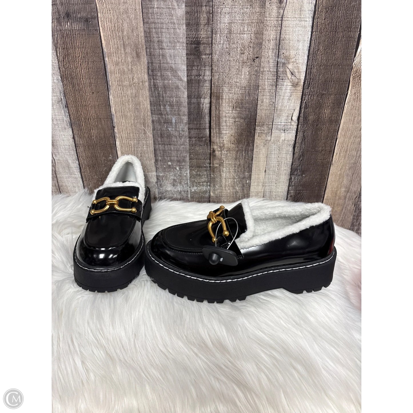 Shoes Flats By Torrid In Black, Size: 9.5