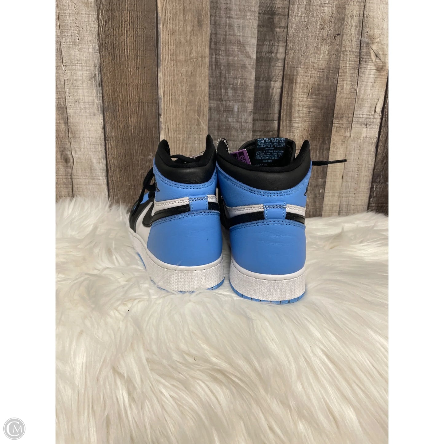 Shoes Luxury Designer By Jordan In Black & Blue, Size: 8.5