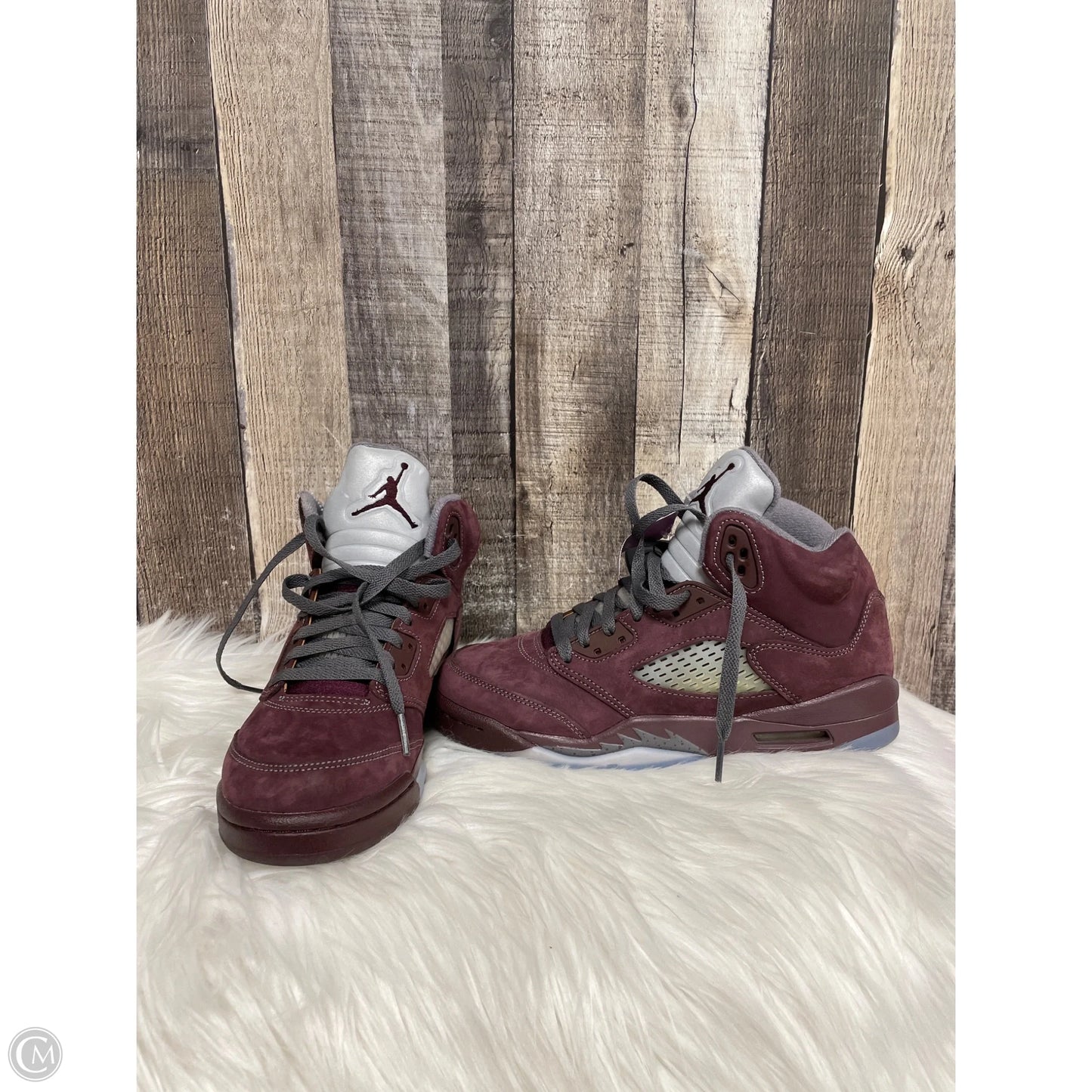 Shoes Luxury Designer By Jordan In Maroon, Size: 8