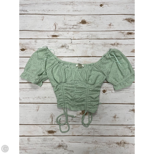 Top Short Sleeve By Urban Romantics In Green, Size: S