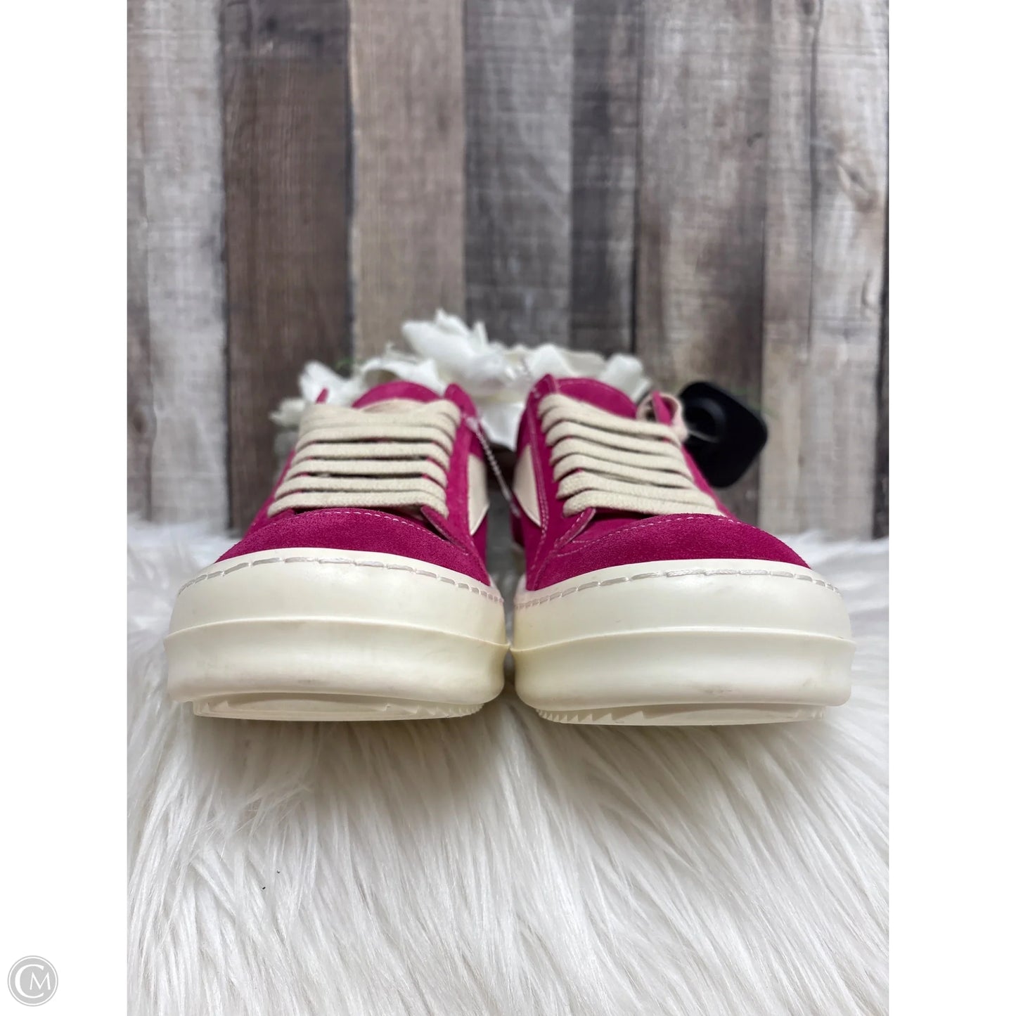 Shoes Athletic By Cma In Pink, Size: 8