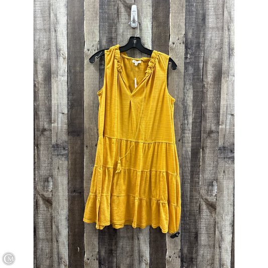 Dress Casual Short By Max Studio In Gold, Size: S