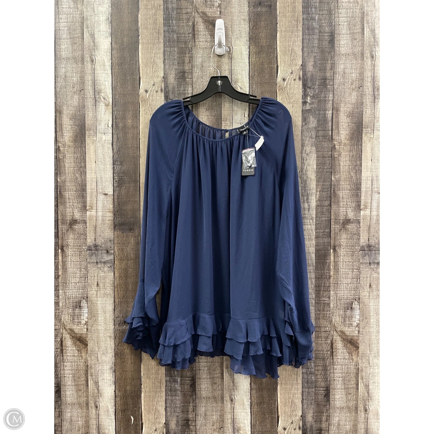 Top Long Sleeve By Torrid In Navy, Size: 3x