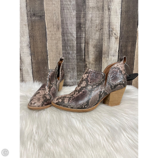 Boots Ankle Heels By Jeffrey Campbell In Snakeskin Print, Size: 9