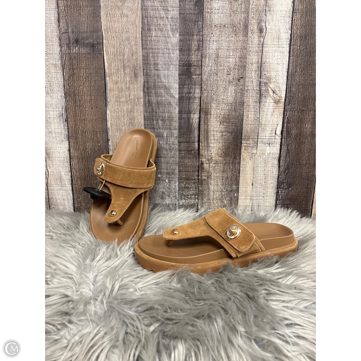 Sandals Flats By Universal Thread In Brown, Size: 6