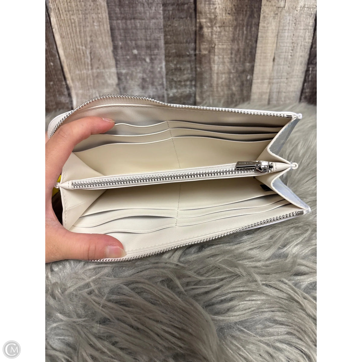 Wallet Designer By Kate Spade, Size: Medium