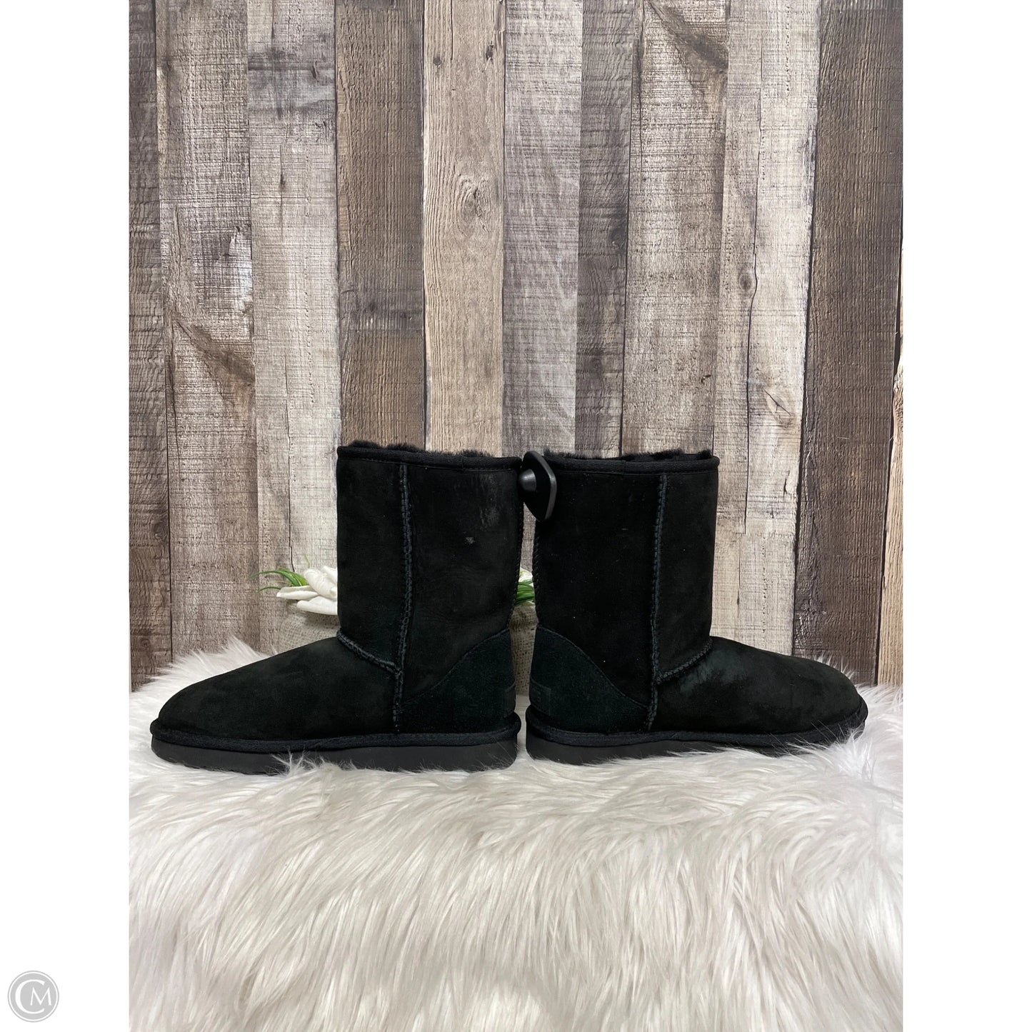 Boots Designer By Ugg In Black, Size: 6