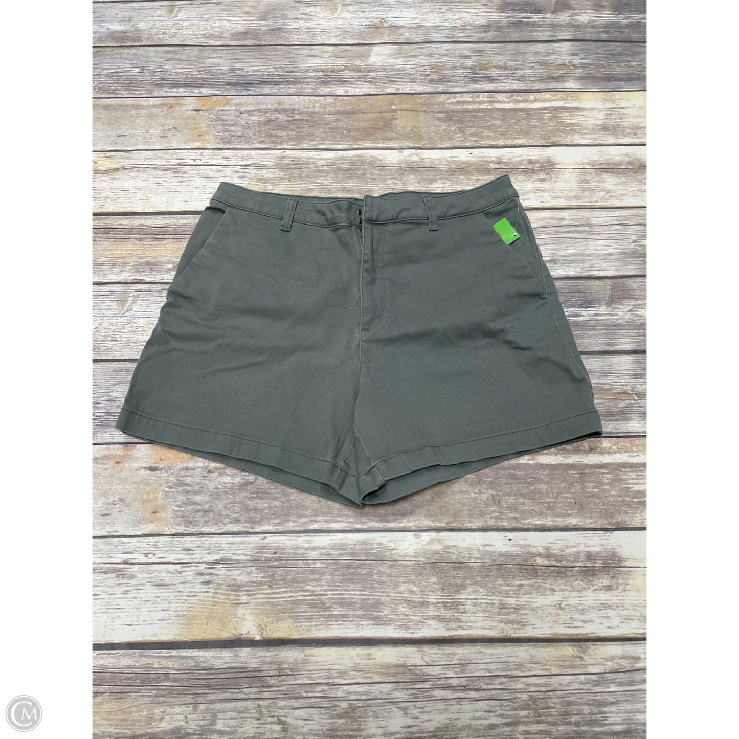 Shorts By Apt 9 In Green, Size: 14