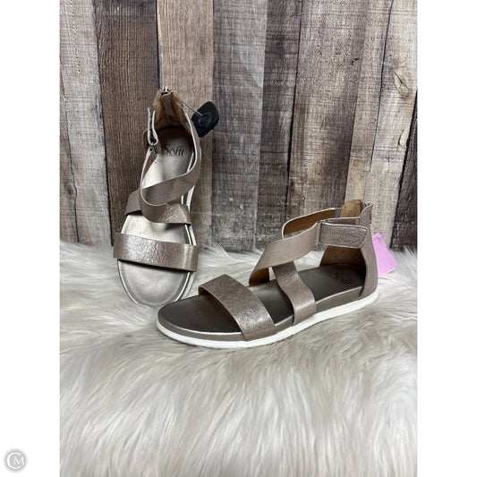 Sandals Flats By Sofft In Grey, Size: 8.5