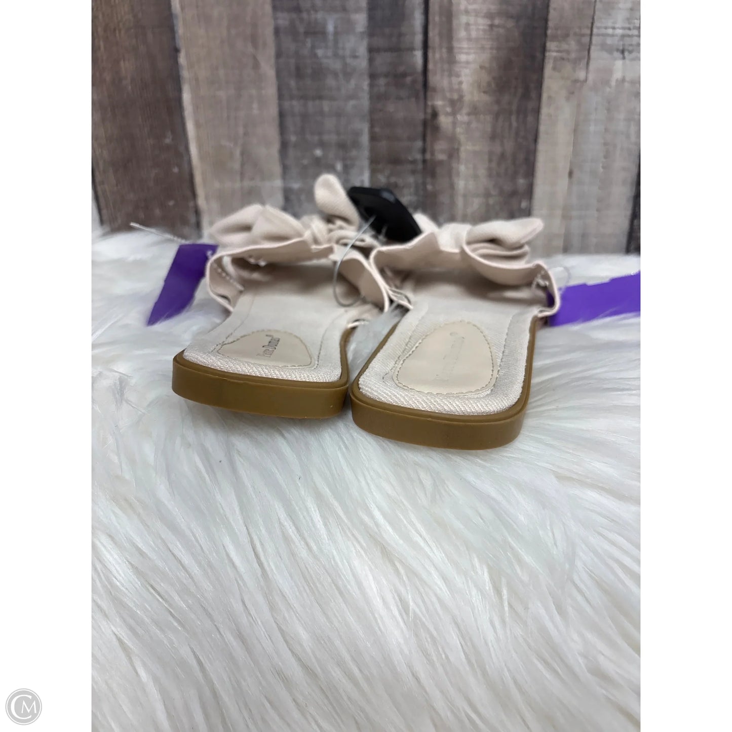 Sandals Flats By Pierre Dumas In Cream, Size: 10