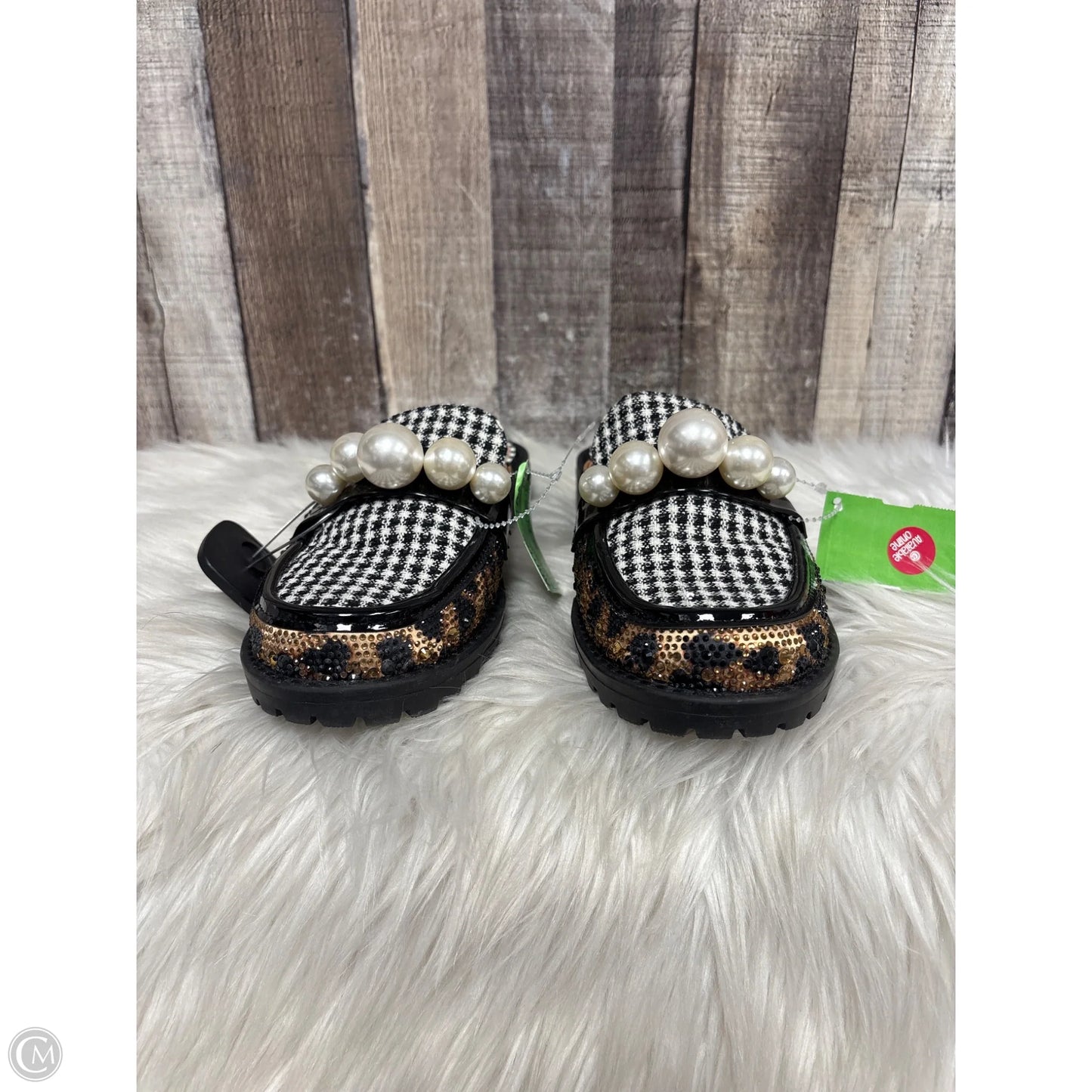 Shoes Flats By Betsey Johnson In Animal Print, Size: 6.5