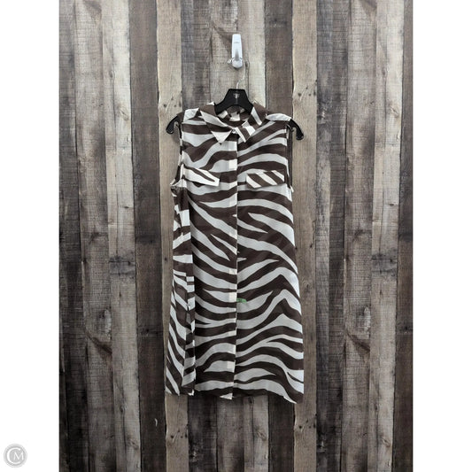 Top Sleeveless By Chicos In Brown, Size: M