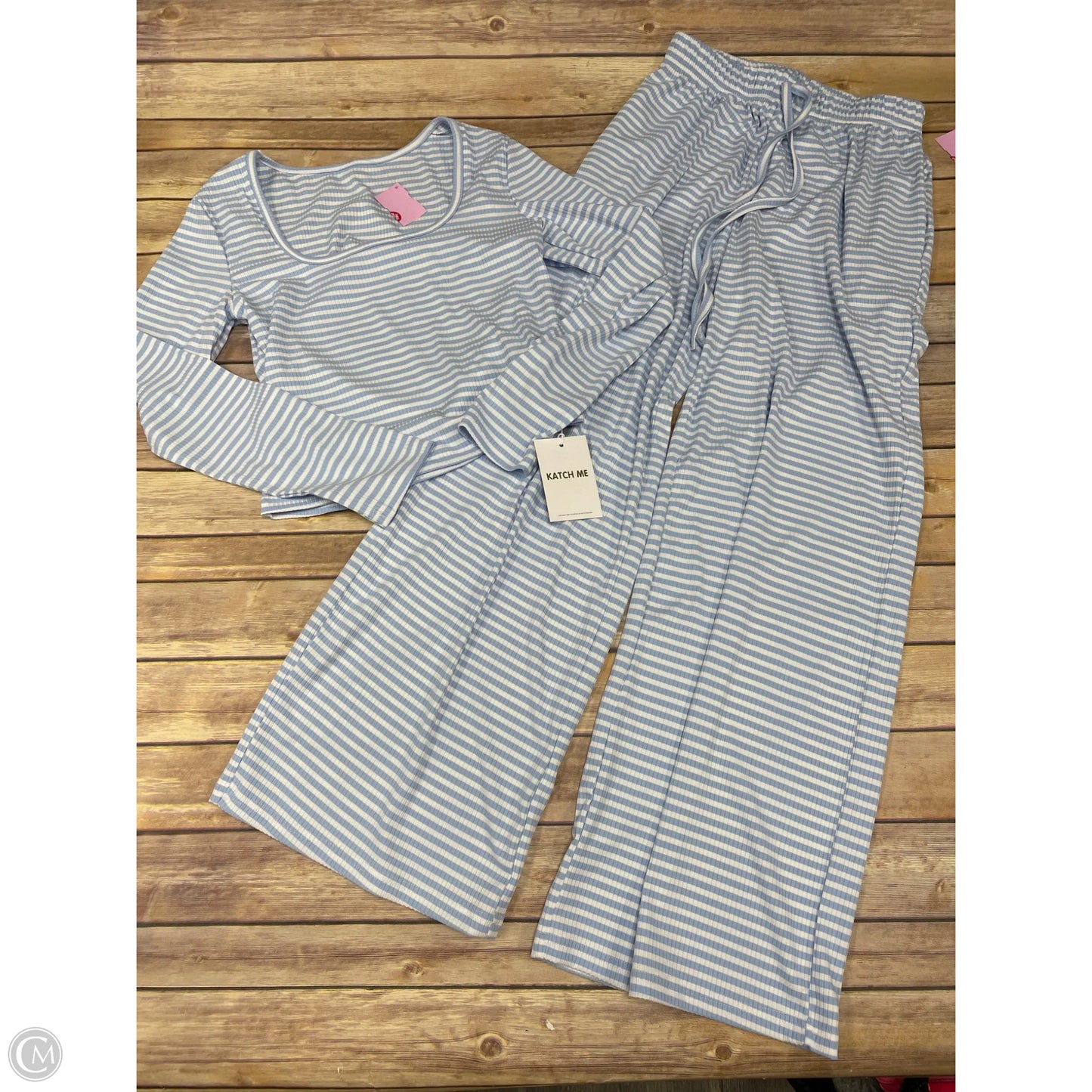 Pajamas 2pc By Shein In Striped Pattern, Size: L