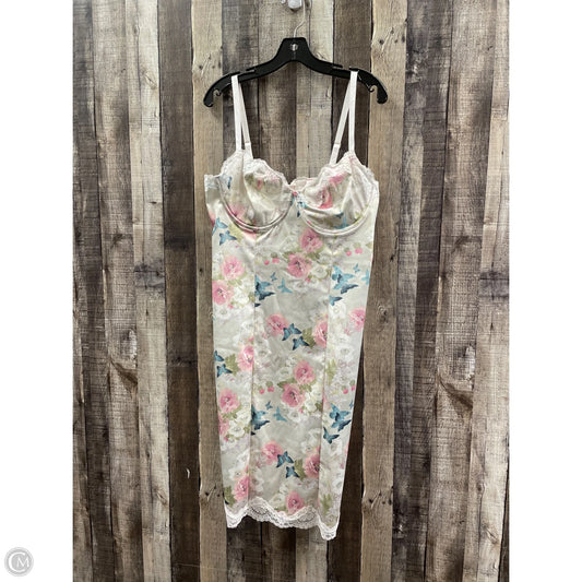 Dress Casual Short By Victorias Secret In Floral Print, Size: Xxl