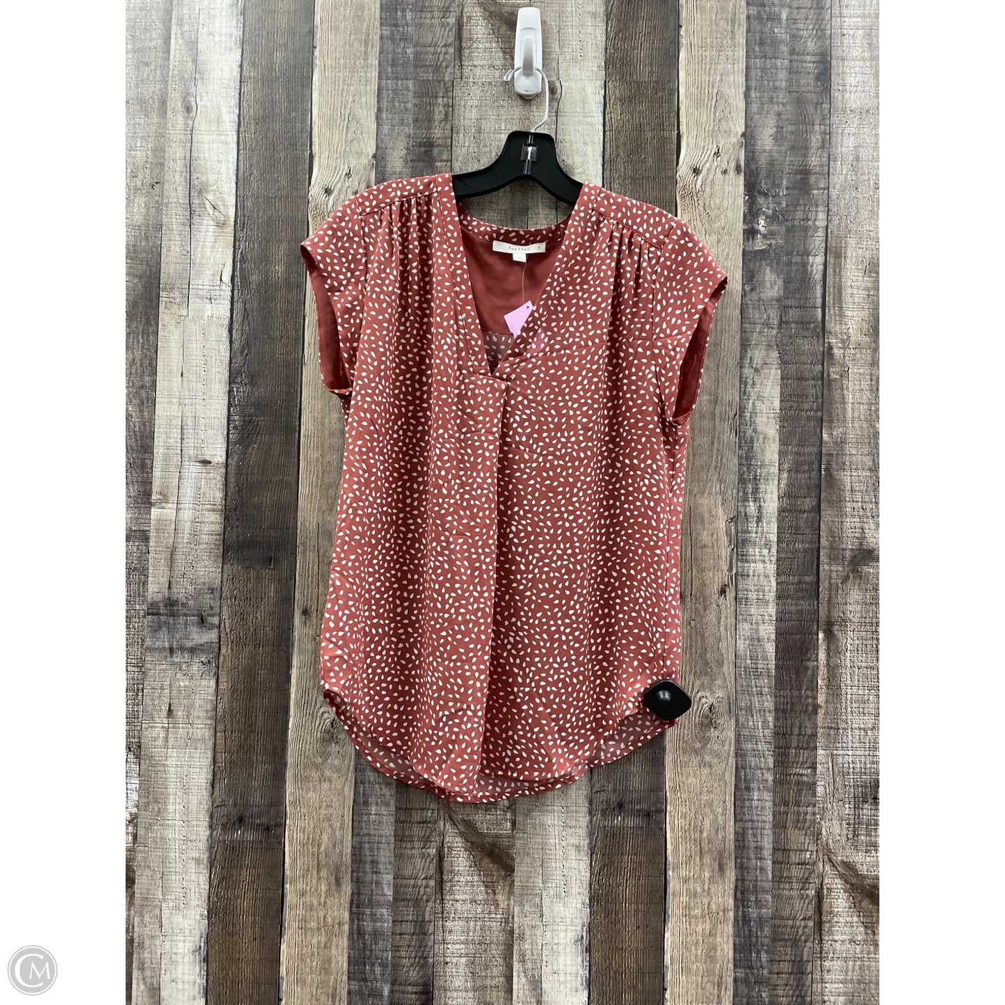 Top Sleeveless By Cme In Pink, Size: S