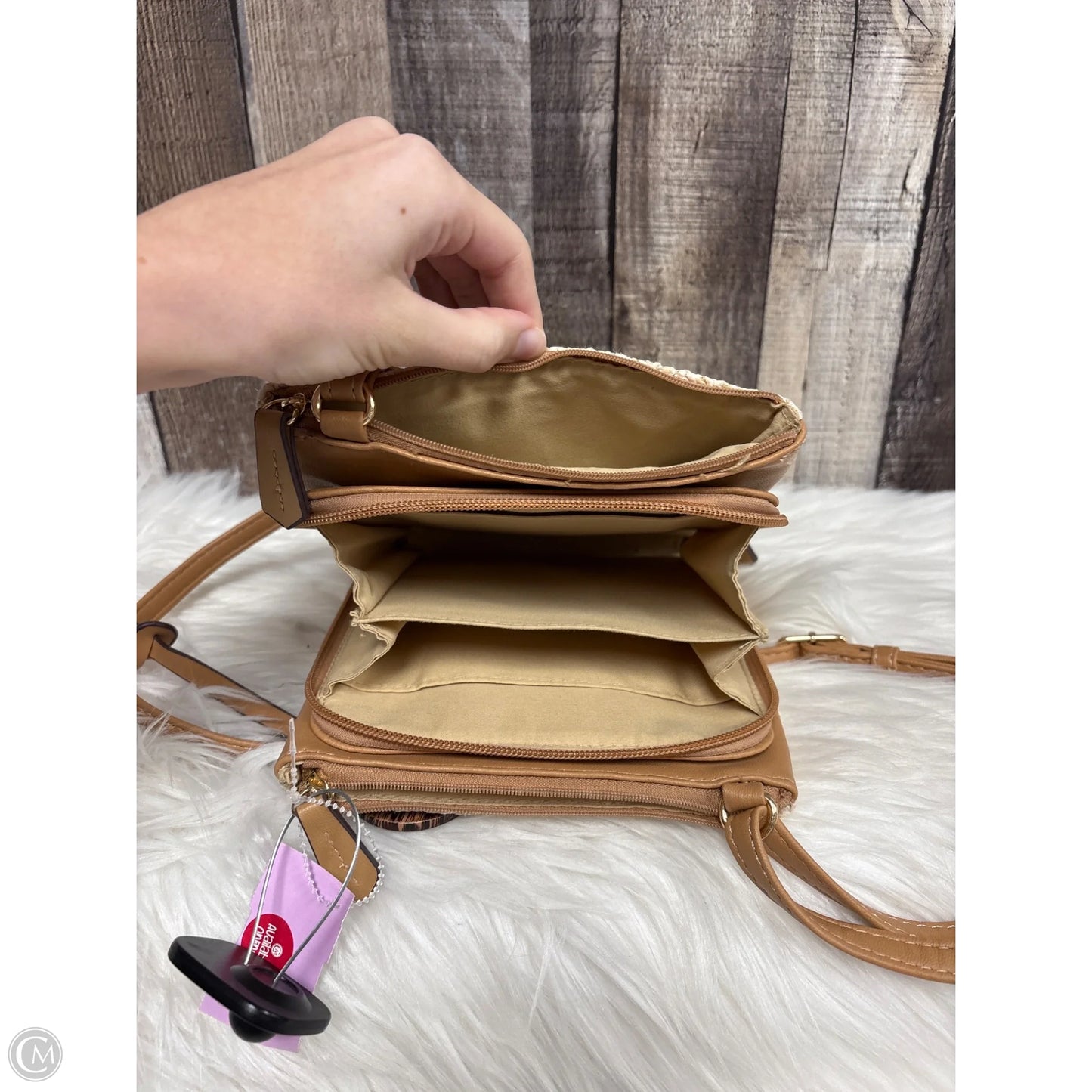 Crossbody By Giani Bernini, Size: Small