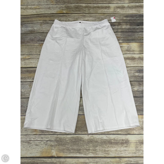 Capris By J. Jill In White, Size: 20