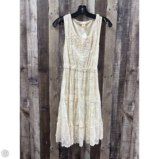 Dress Casual Short By Cme In White, Size: S