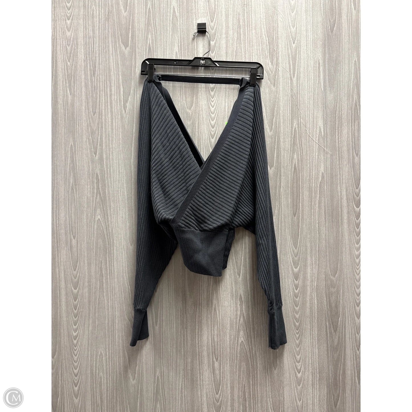 Top Long Sleeve By Cme In Green, Size: M