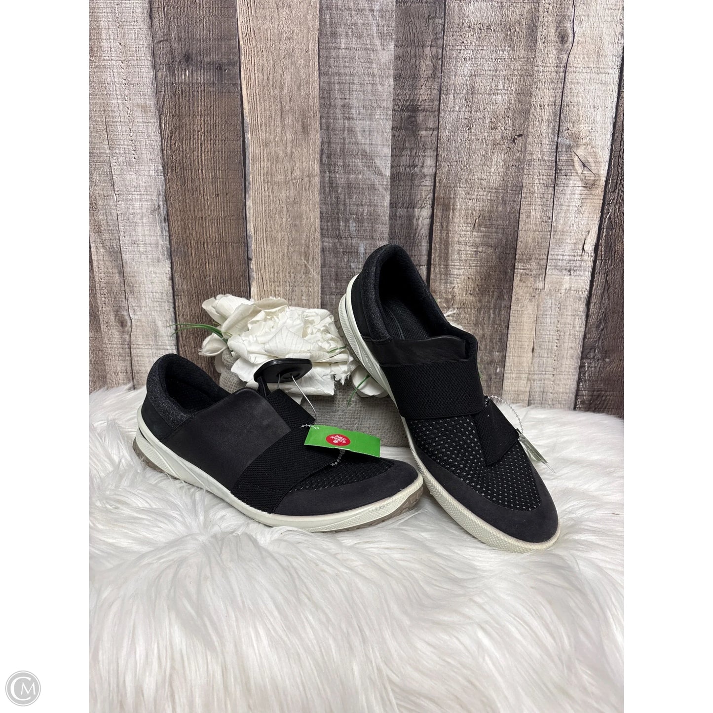 Shoes Athletic By Ecco In Black, Size: 8