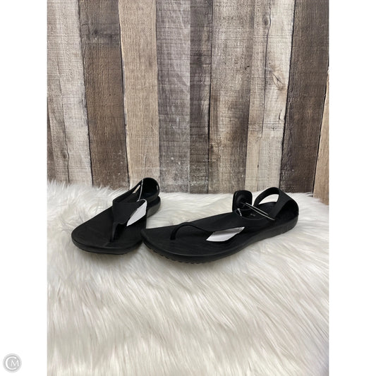 Sandals Flip Flops By Crocs In Black, Size: 8