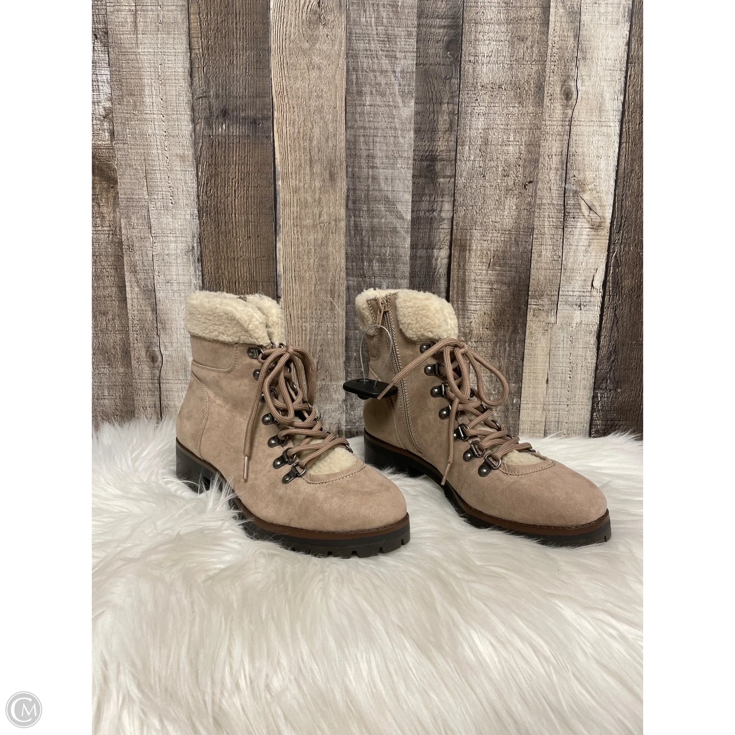 Boots Ankle Flats By Crown Vintage In Brown, Size: 8