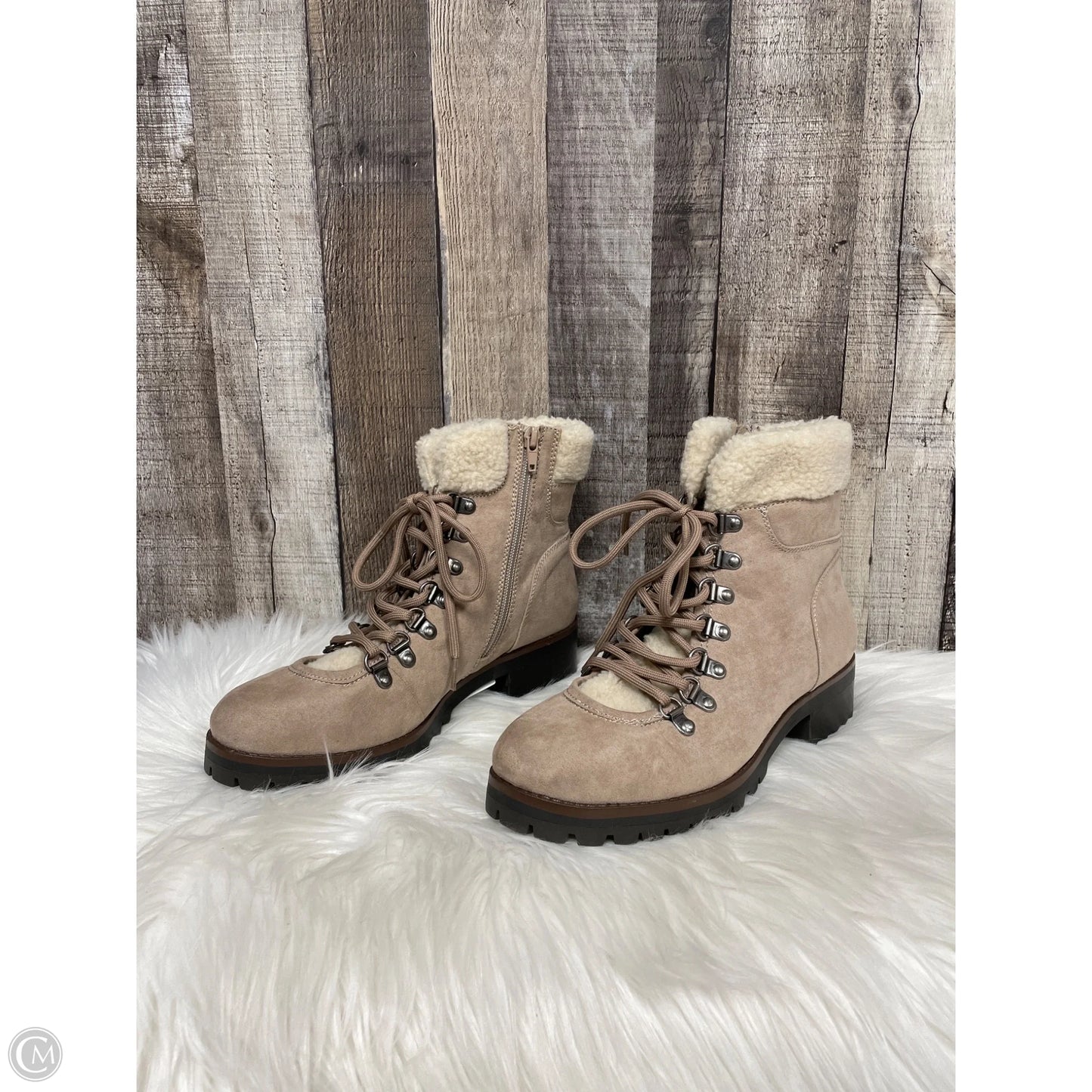 Boots Ankle Flats By Crown Vintage In Brown, Size: 8