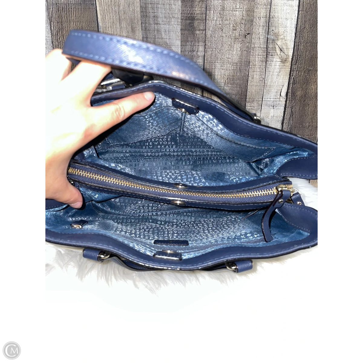 Crossbody Designer By Kate Spade, Size: Medium