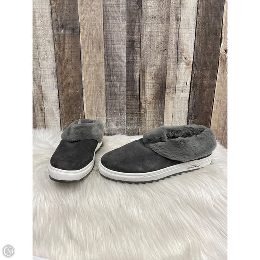 Shoes Flats By Blondo In Grey, Size: 8